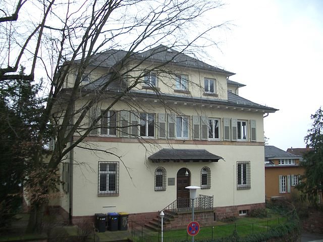 The <strong>Institute of Theoretical Astrophysics</strong> (ITA) at the University of Heidelberg carries out research in cosmology, extragalactic astrophysics, galactic dynamics, star formation, stellar evolution and astrochemistry.